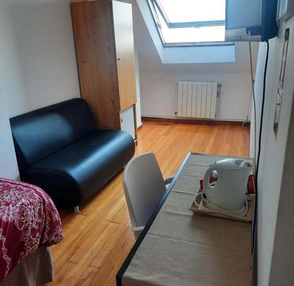 اتاق استاندارد یک نفره با چشمانداز دریا, Hospedaje Lopez