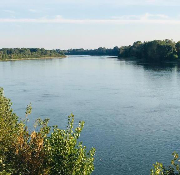 اتاق استاندارد با بالکن, Il Contrabbasso