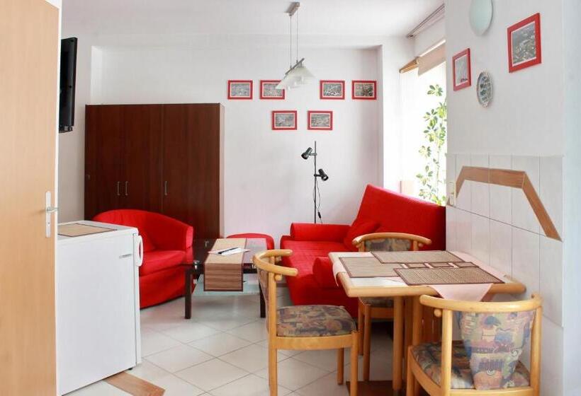 4인용 스탠다드 룸, Pension Pieschen Dresden