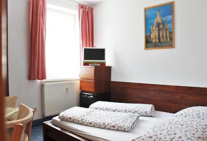 스탠다드 룸 공동 욕실, Pension Pieschen Dresden