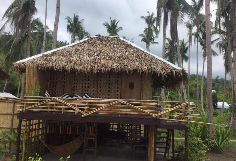 بنگله خانوادگی, Prince John Beachfront Eco Bungalows And Restaurant