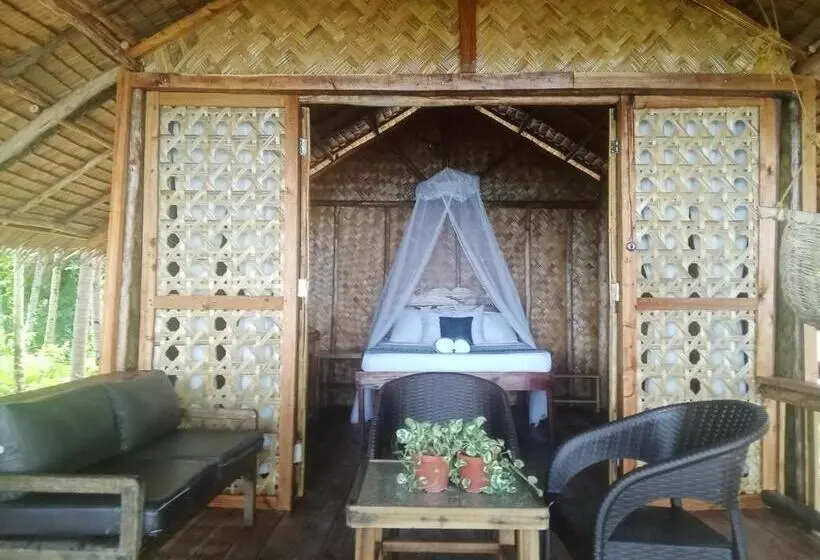 スタンダードバンガロー, Prince John Beachfront Eco Bungalows And Restaurant