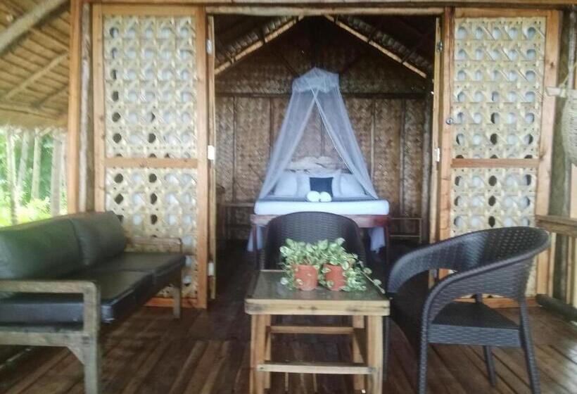 بانگلوی استاندارد, Prince John Beachfront Eco Bungalows And Restaurant
