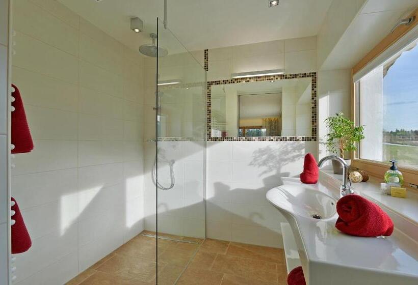 带阳台的豪华间, Bauernhof Lindenhof