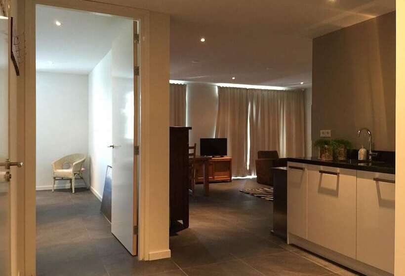 דירת חדר, Boerderij De Waard