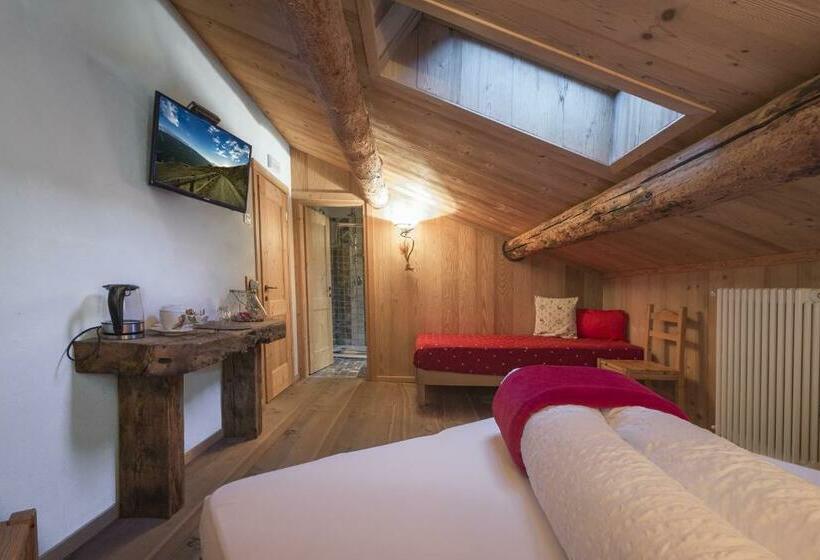 اتاق لوکس, Agriturismo Baita De L All