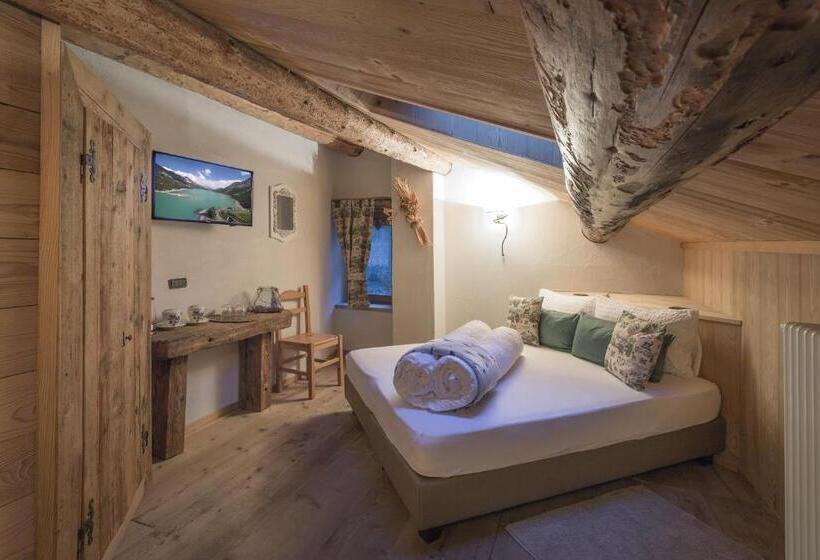 اتاق لوکس, Agriturismo Baita De L All