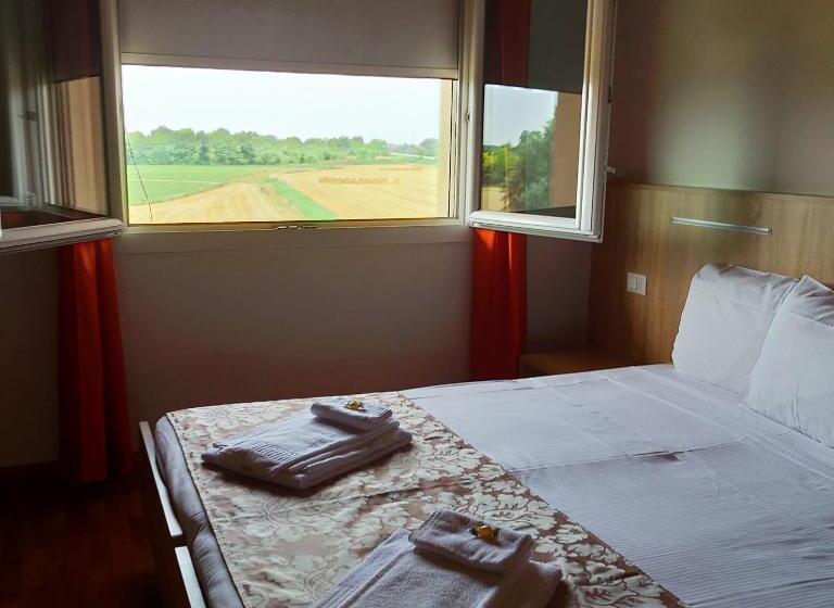 اتاق استاندارد, Al Cavaliere