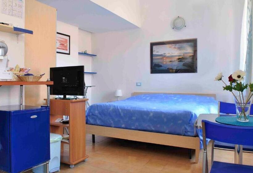 スタンダードルーム, Affittacamere In Piazzetta Da Vasco