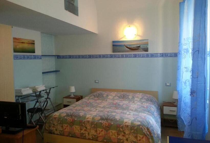 スタンダードルーム, Affittacamere In Piazzetta Da Vasco