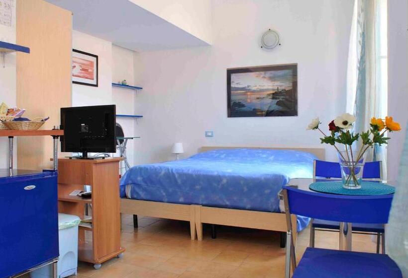 スタンダードルーム, Affittacamere In Piazzetta Da Vasco