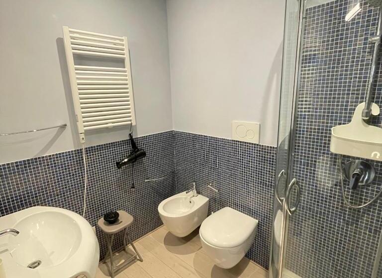 Quarto Deluxe Vista Cidade, Guesthouse Via Di Gracciano   Adults Only