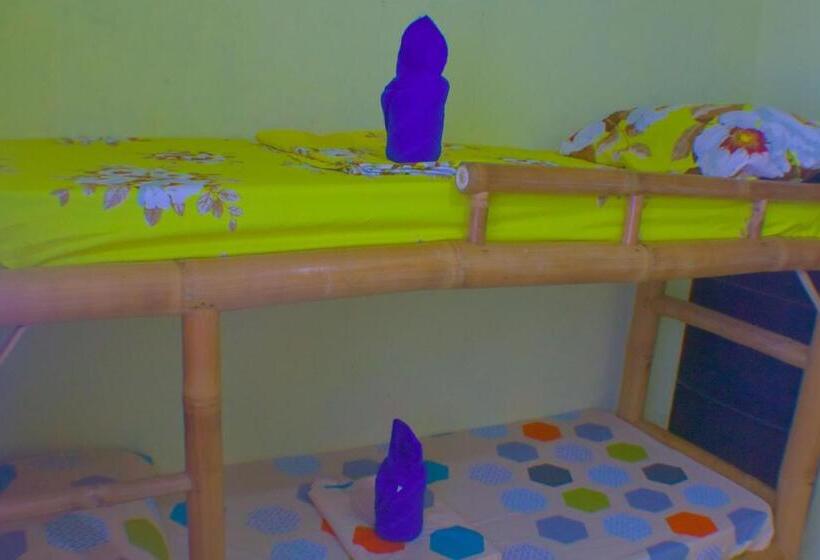 이코노미 쿼드러플룸(공용 화장실), Mlk Bamboo Beachhouse