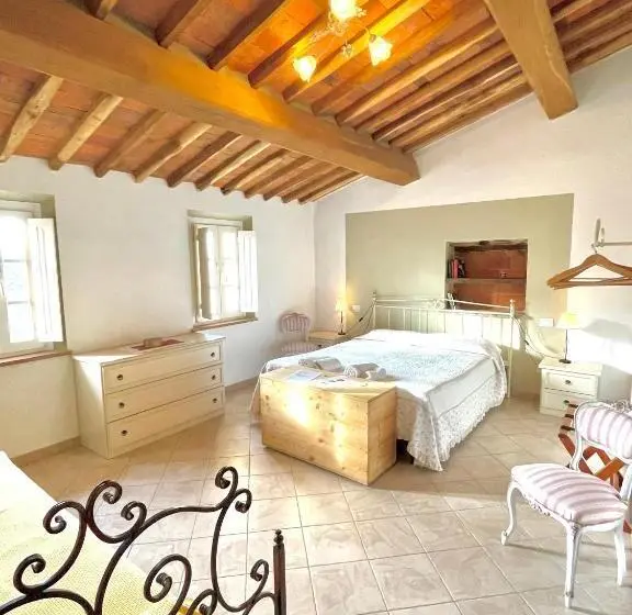 Camera Quadrupla Standard, B&b Alloro