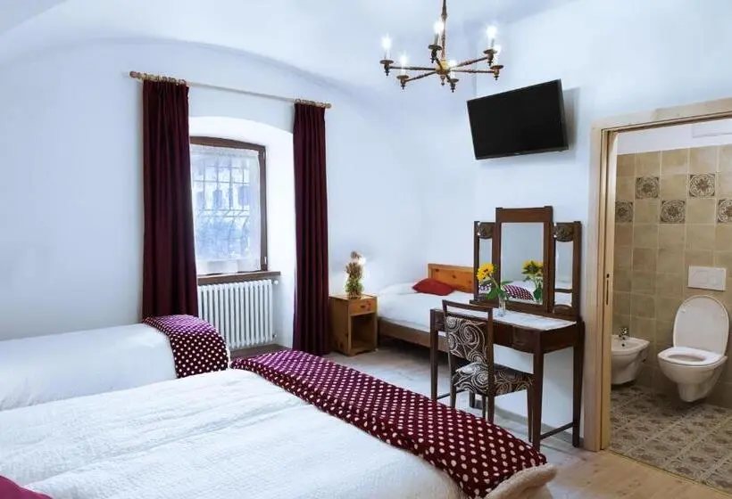 Pokój Czteroosobowy Standard, B&b Cà Dei Baroni