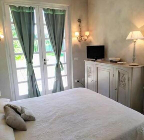 带大床的标准间, B&b La Limonaia