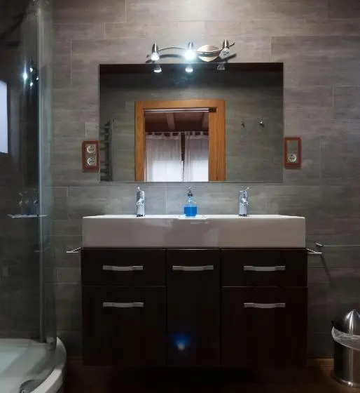 Habitación Cuádruple Deluxe, Can Congost