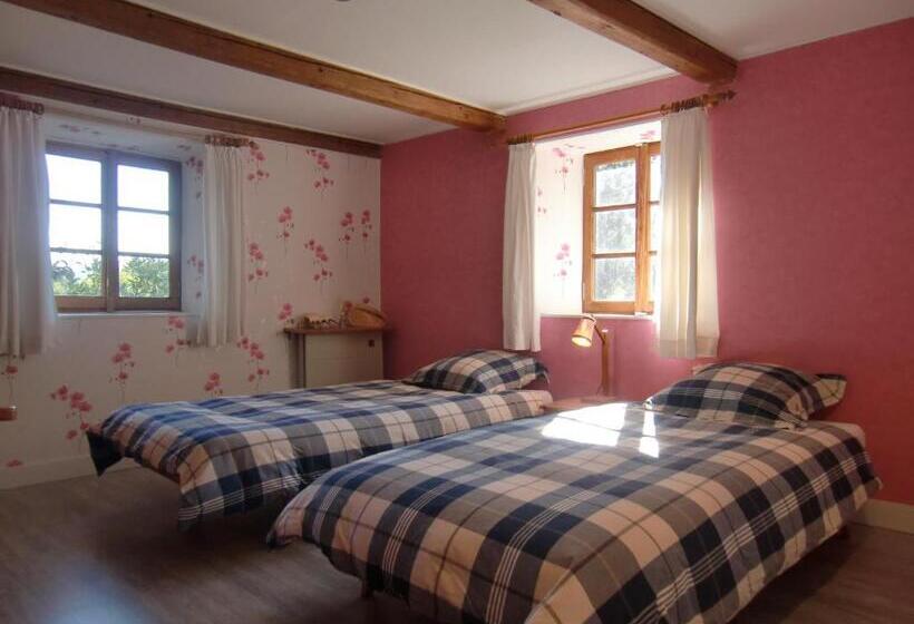 Четырехместный Номер Стандарт, Chambre&table D Hotes Ptitmonde