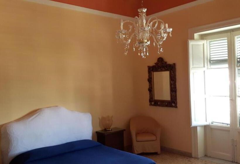 اتاق کلاسیک سه تخته, Profumo Di Sicilia