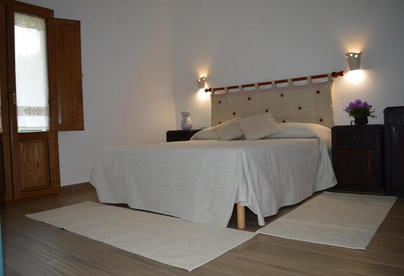 带阳台标准四人间, Agriturismo S Orgiola