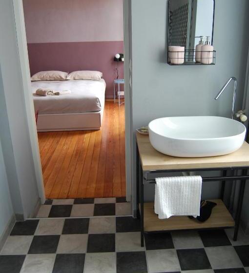 غرفة قياسية, La Boqueria