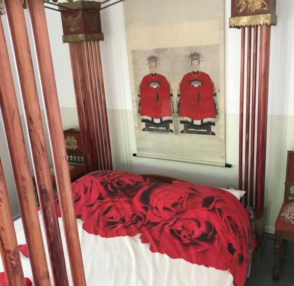 スタンダードルーム, Bed Of Roses