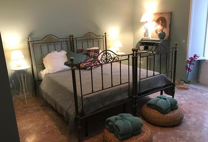 Студия Superior, Dolce Farinella