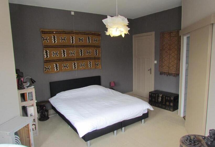 חדר סטנדרט, La Reduiste