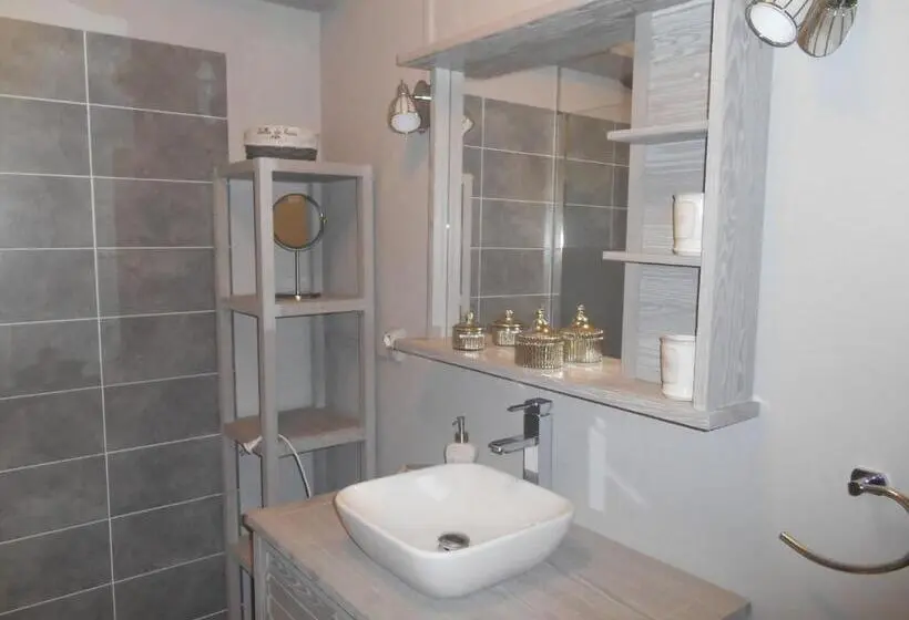 Standard room with outdoor bath, Les Chambres D Hôtes Du Rouyre
