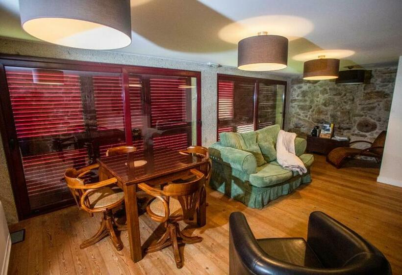 プールビュースイート, Casas De São Martinho