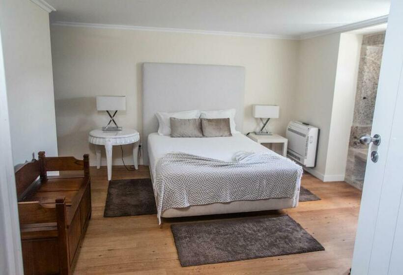 プールビュースイート, Casas De São Martinho