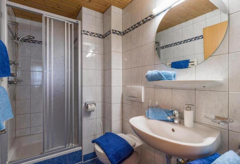 Апартаменты 1 Спальня, Freihof