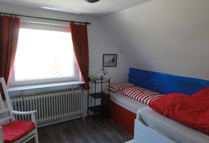 غرفة عائلية, Peanuts Hostel & Meer