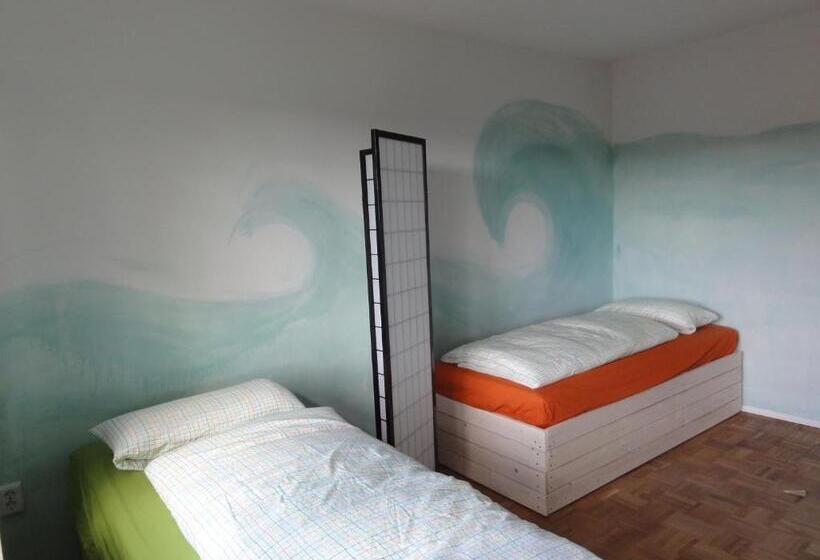 غرفة قياسية رباعية, Peanuts Hostel & Meer