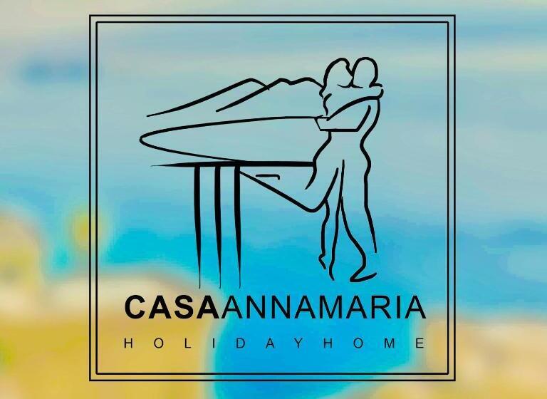 اتاق لوکس با بالکن و چشم‌انداز دریا, Casa Annamaria