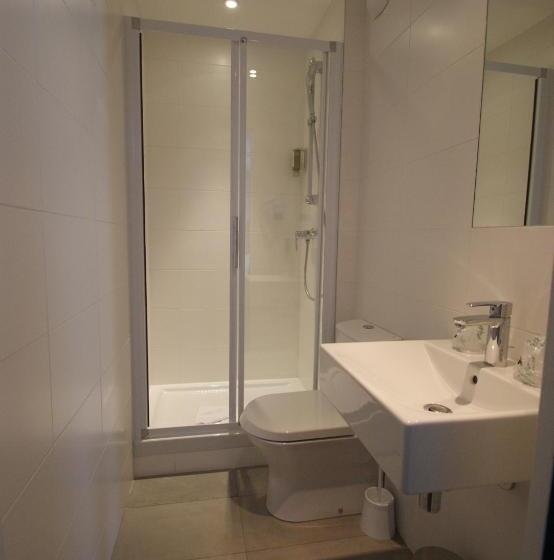 Номер Стандарт, Parici Hôtel Boulogne Billancourt