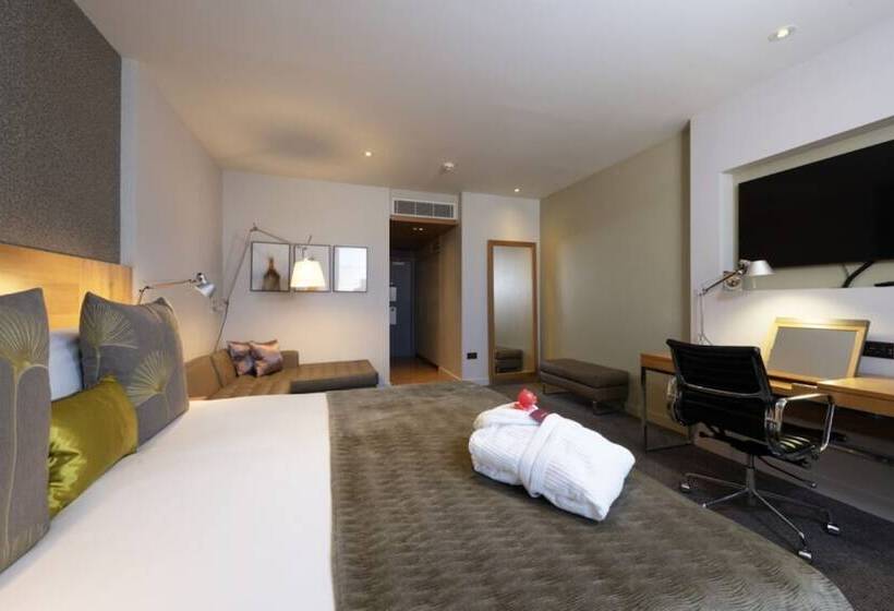 豪华房间, Apex Temple Court