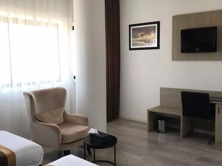 اتاق استاندارد, Colombe