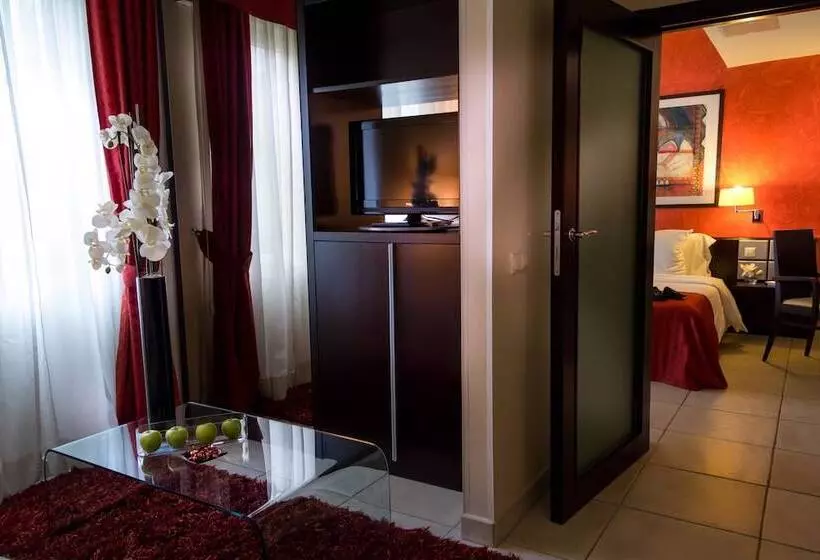 سوییت, Best Western Plus Grand Hotel Victor Hugo