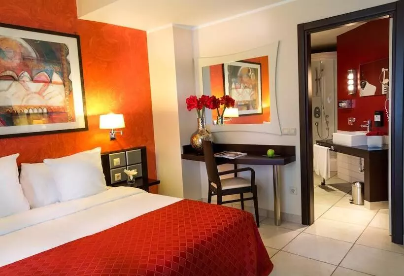 سوییت, Best Western Plus Grand Hotel Victor Hugo
