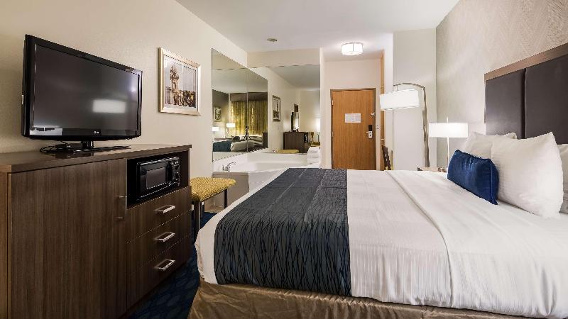جناح سرير كينج, Best Western Plus Tulsa Inn & Suites