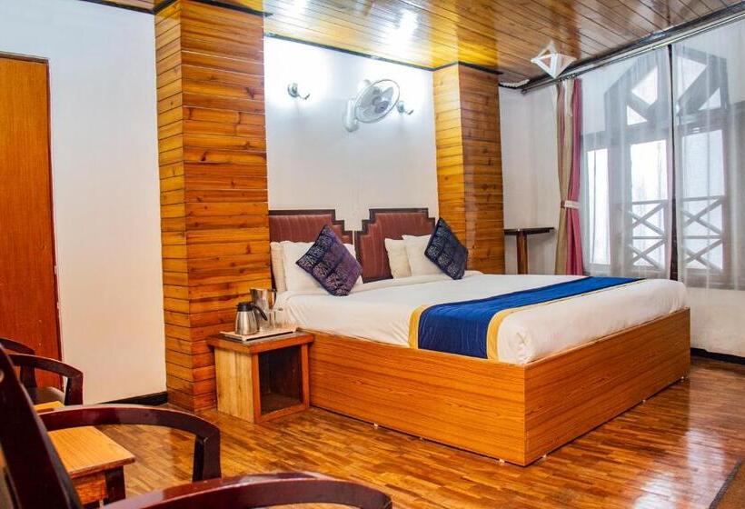 デラックスルーム, Central Hill Resort Gangtok