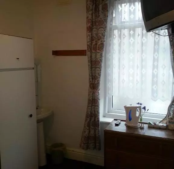 Standard-huone, Jesmond International