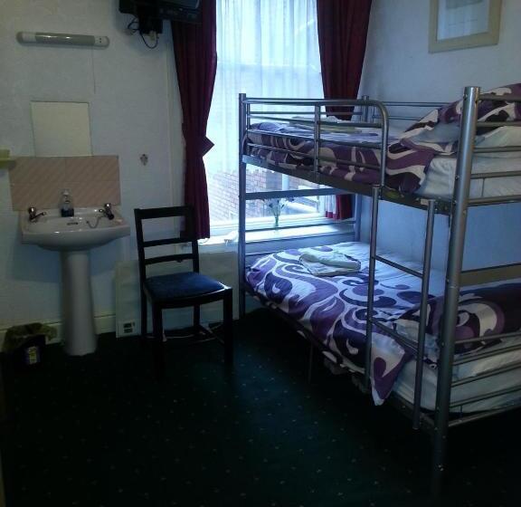 家庭间, Jesmond International