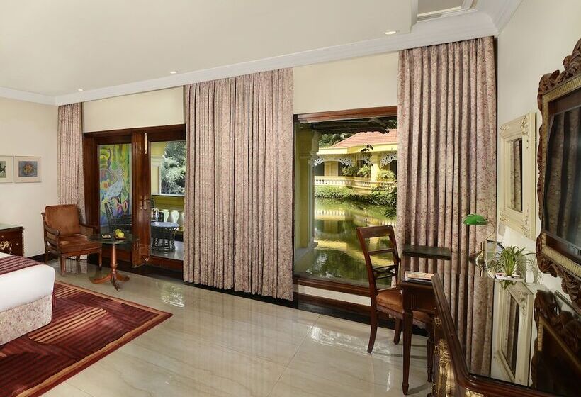 Номер Executive, Mayfair Lagoon