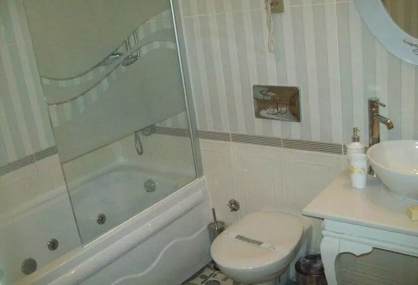 Deluxe Room, Muyan Suites