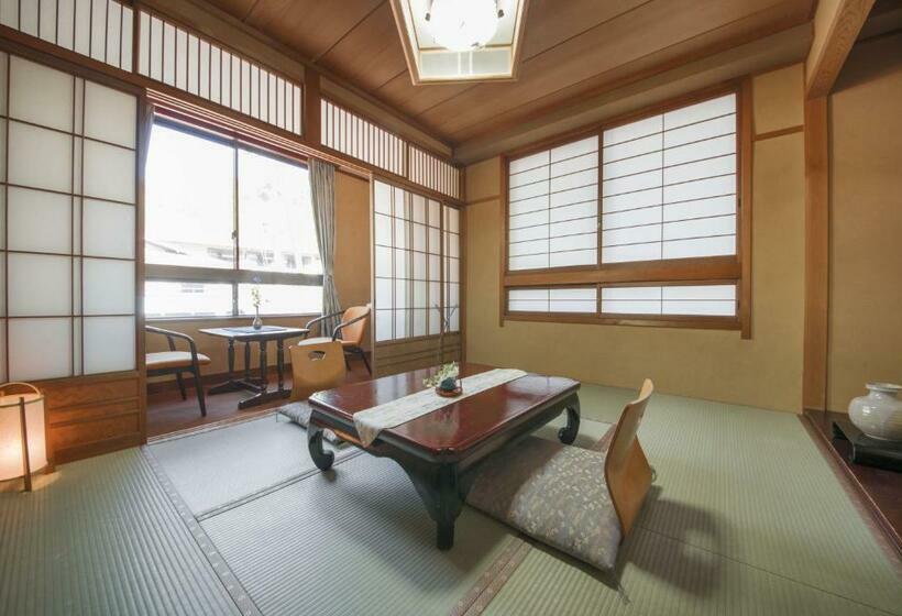 スタンダードルーム, Nakamurakan