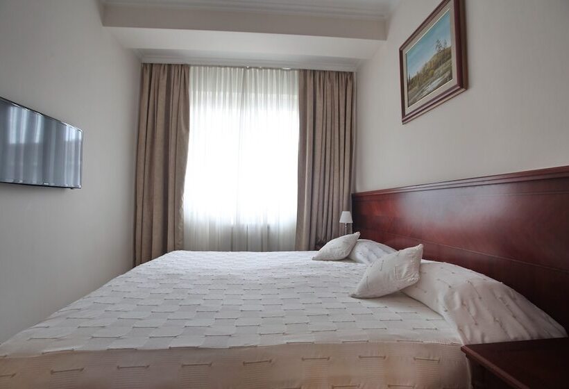 Superior Room, Orasac