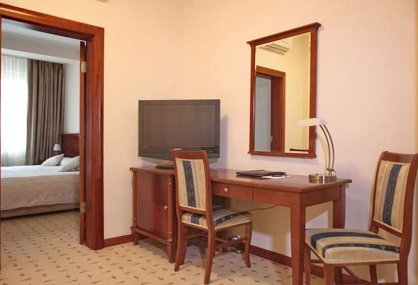 Superior Room, Orasac