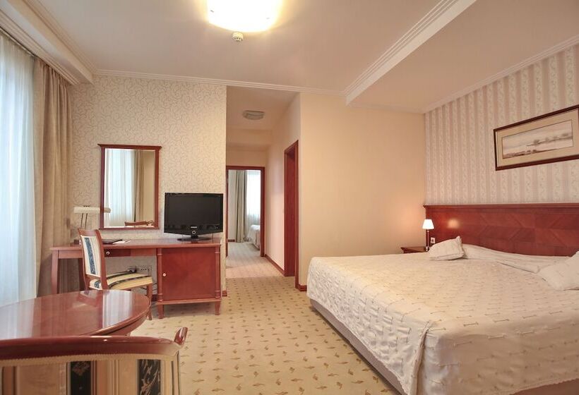 Superior Room, Orasac